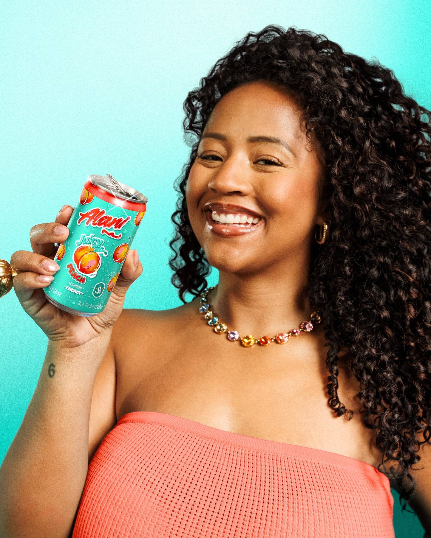 mini-energy-juicy-peach-24-pack-p9 stretch_AN-Website-8.4oz-PDP-PCH-05-Lifestyle_v1.jpg stretch_AN-Website-8.4oz-PDP-PCH-05-Lifestyle_v1_2efbcb36fcfd.jpg